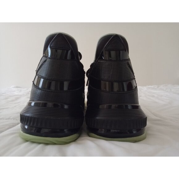 Nike LeBron 16 XVI Glow In The Dark 2019 - Men\'s Size 11.5 - C02451-001 main image 9